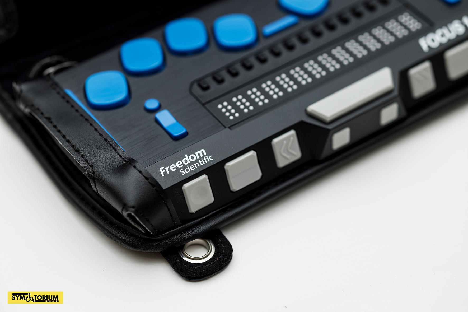 Monitor brajlowski, Focus 14 Blue, niebiesko białe przyciski, czarna obudowa
